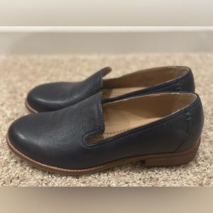!-SOLD-! Edna Round Toe Flats